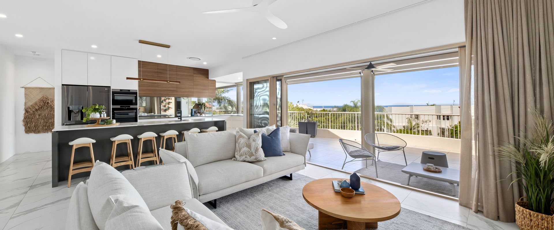 8 Nereus – Stunning & Sophisticated 3 Bedroom