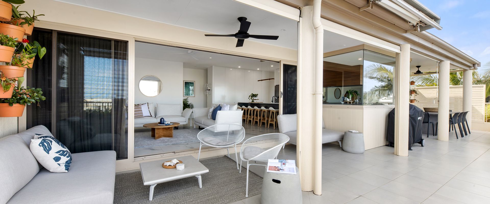 8 Nereus – 2 Bedroom Stunning Apartment