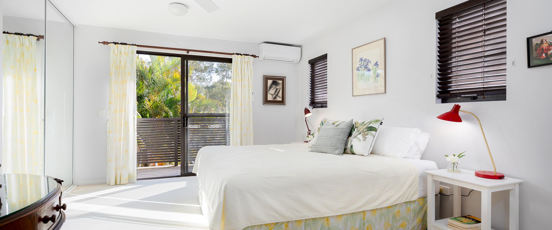 2 Horizon Terraces – Spacious Duplex Close to Village and Beach