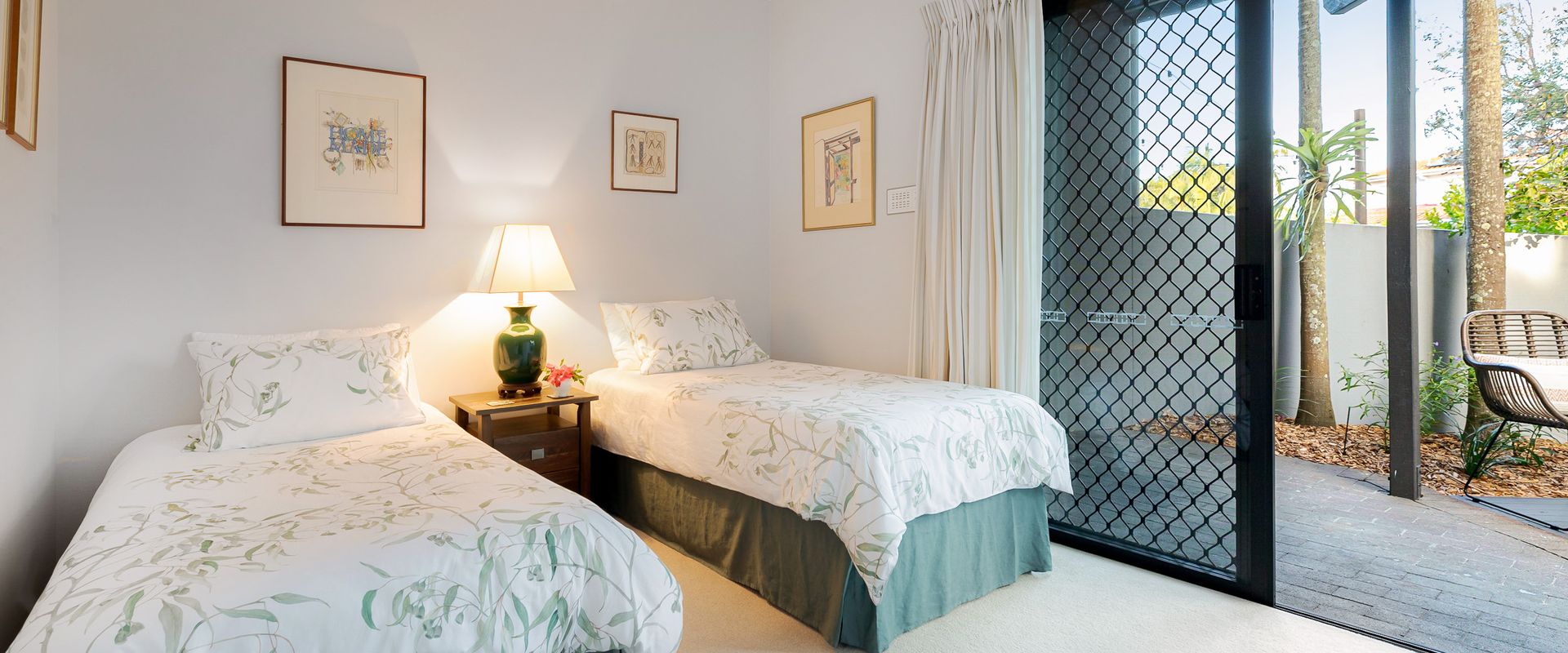 2 Horizon Terraces – Spacious Duplex Close to Village and Beach
