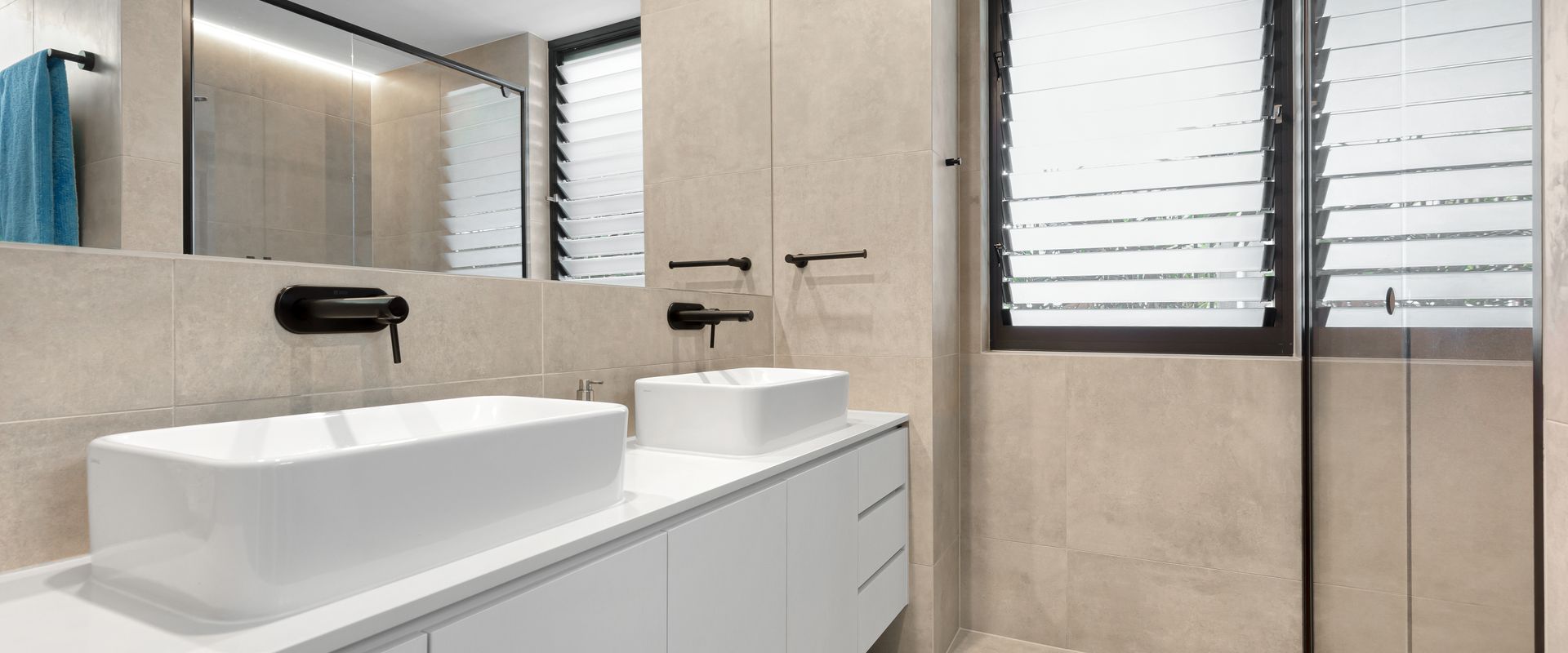2 Indigo – quality apartment in coveted location 3 Month Rentals