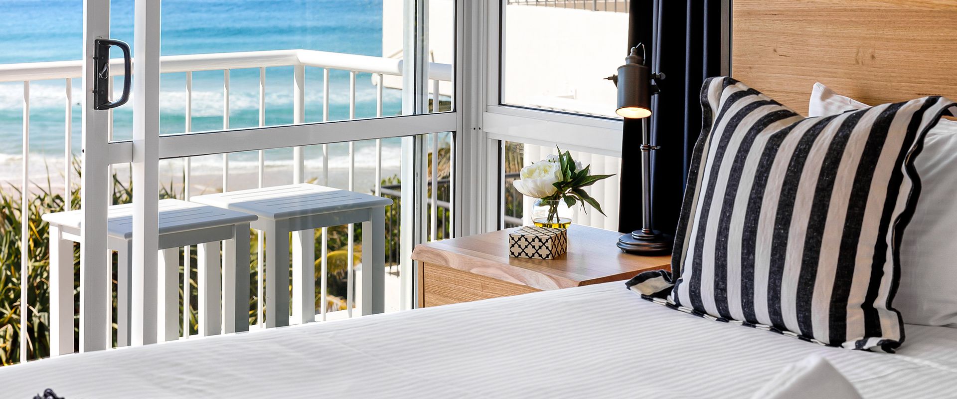 9 La Mer, 5 Belmore Tce – Ultimate Beachside Living