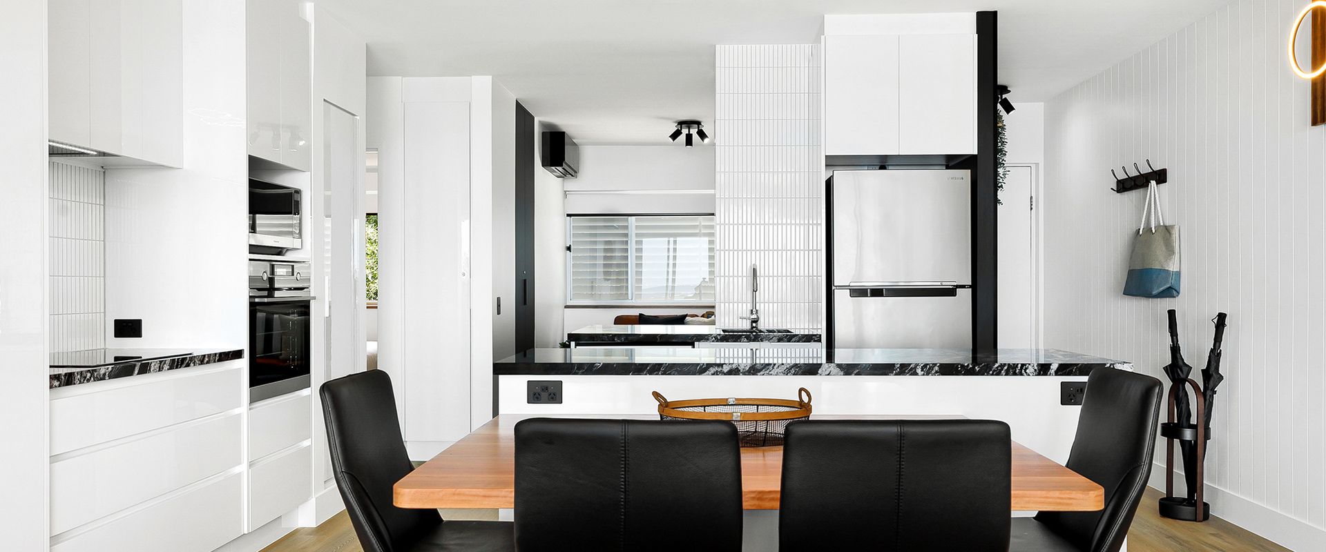 9 La Mer, 5 Belmore Tce – Ultimate Beachside Living