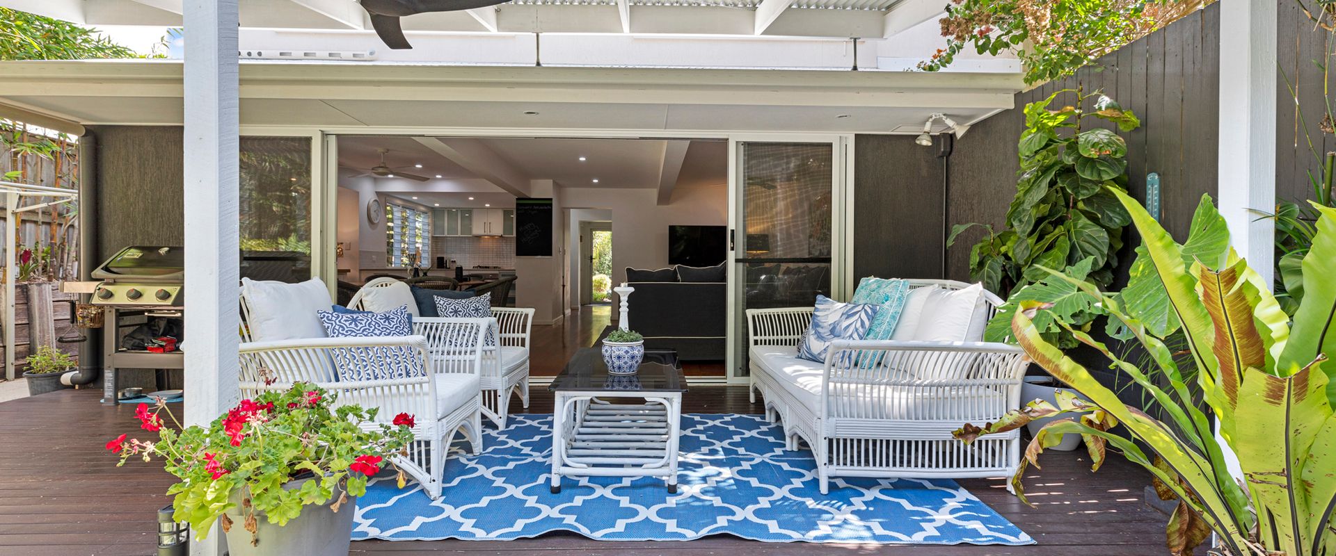 2 Ocean Whisper 16 Solway Drive – Dog Friendly Tropical Oasis