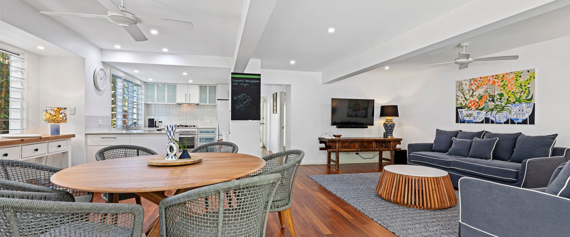 2 Ocean Whisper 16 Solway Drive – Dog Friendly Tropical Oasis
