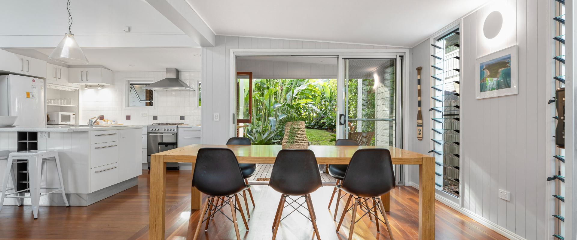 26 Dwyer St – Great Family Beach House!