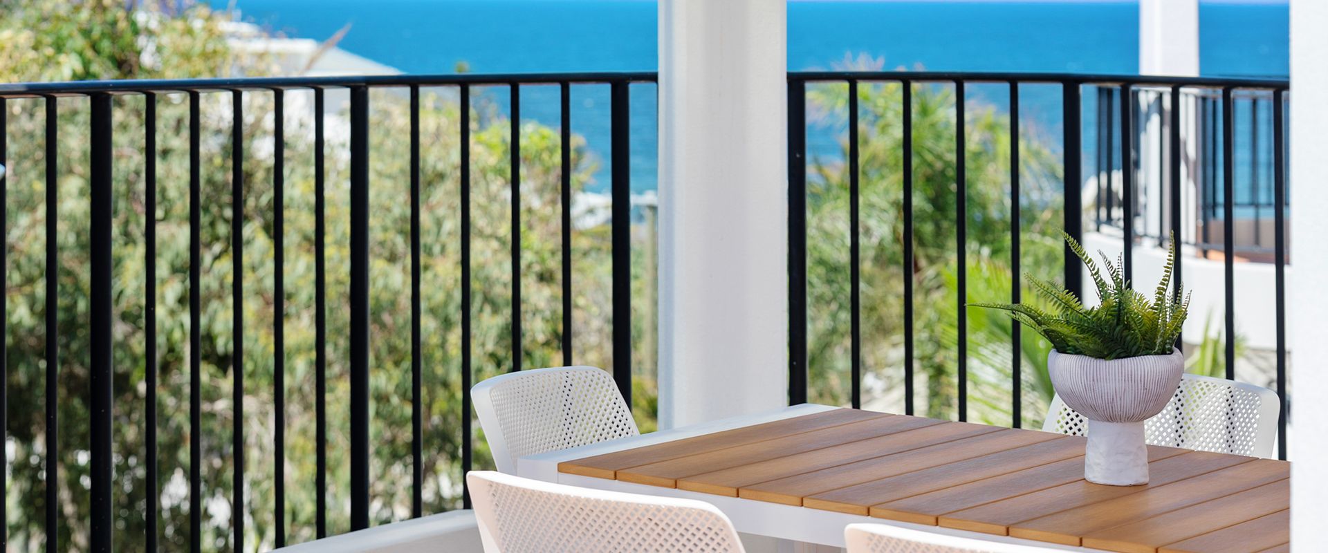 9 Parkshores – Enjoy an Escape in the Perfect Penthouse Apartment