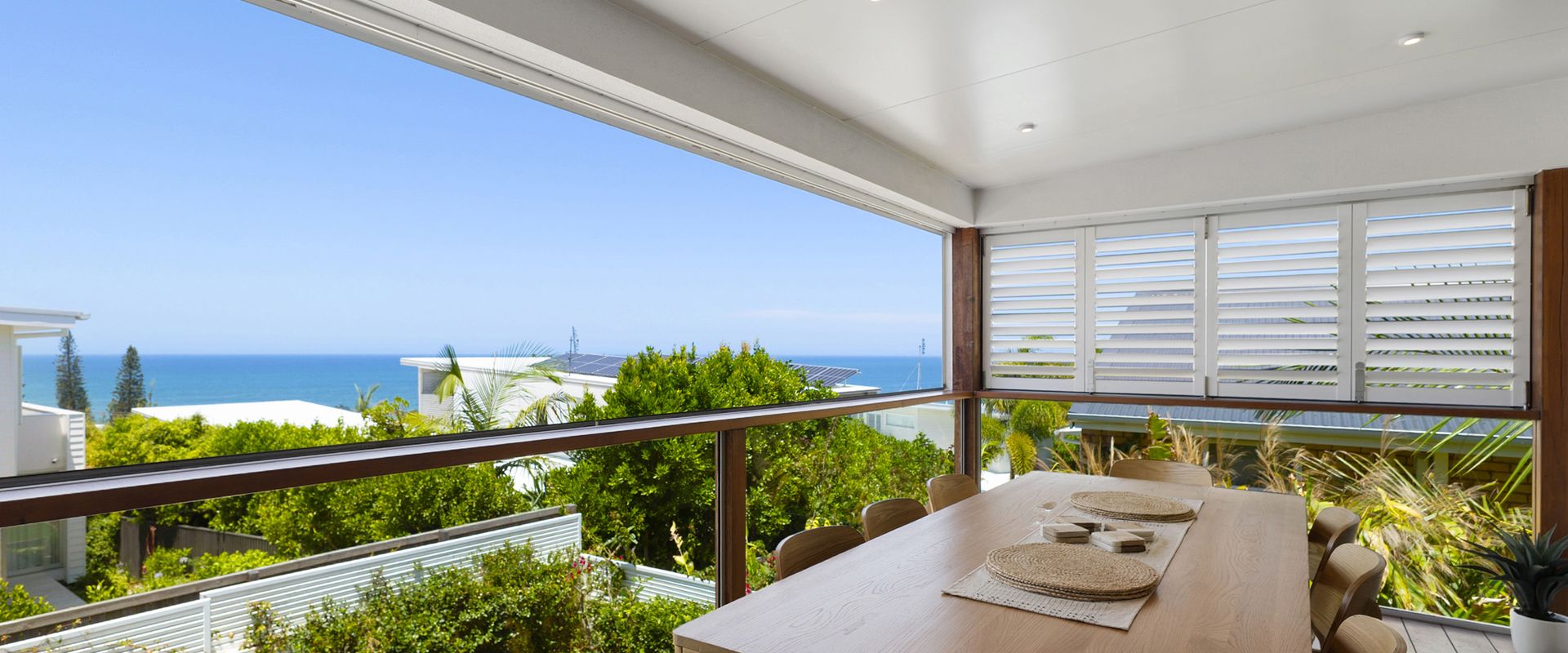 2 Allure, 20 Belmore Tce – Stylish Coastal Retreat