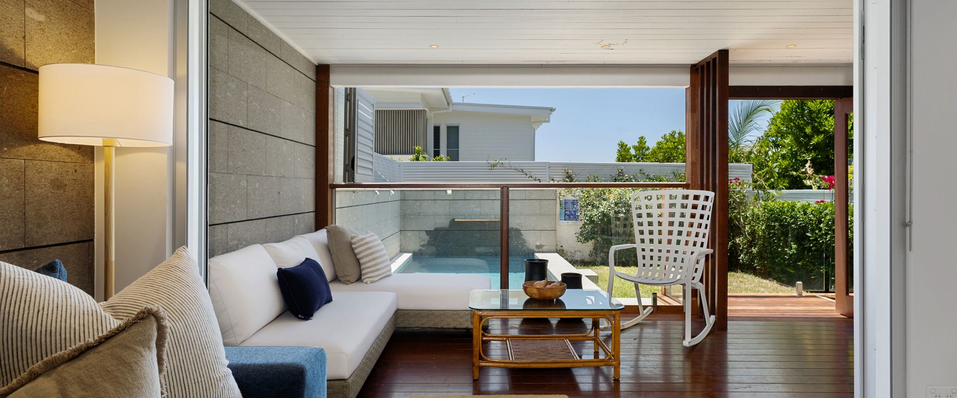 2 Allure, 20 Belmore Tce – Stylish Coastal Retreat