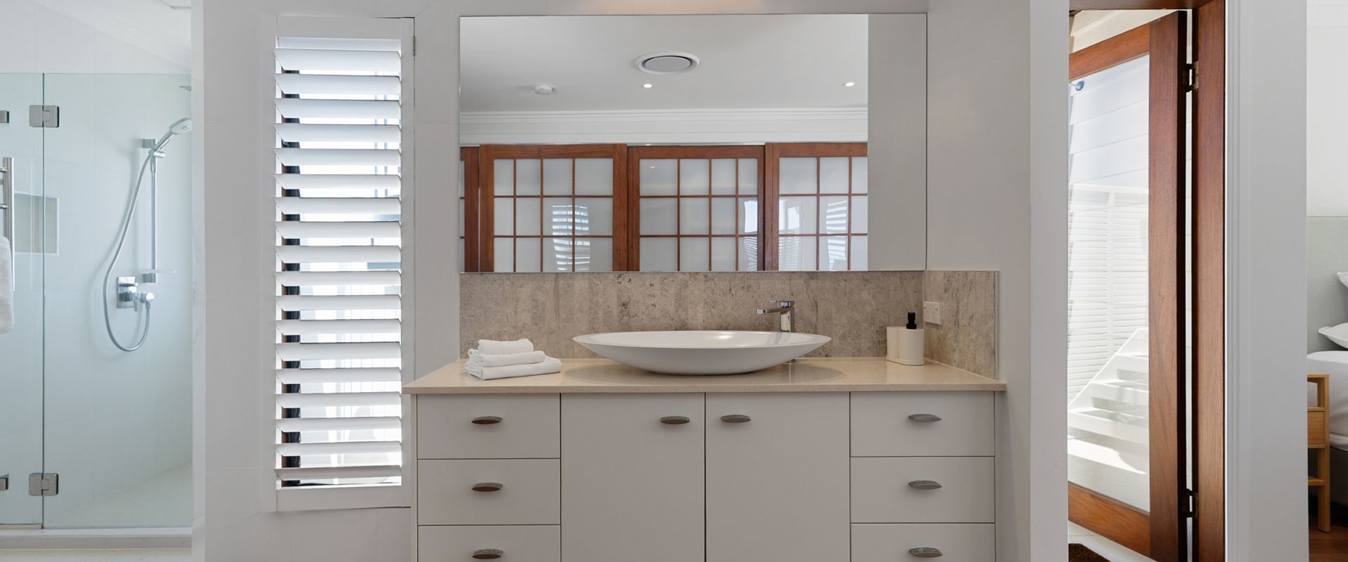 2 Allure, 20 Belmore Tce – Stylish Coastal Retreat