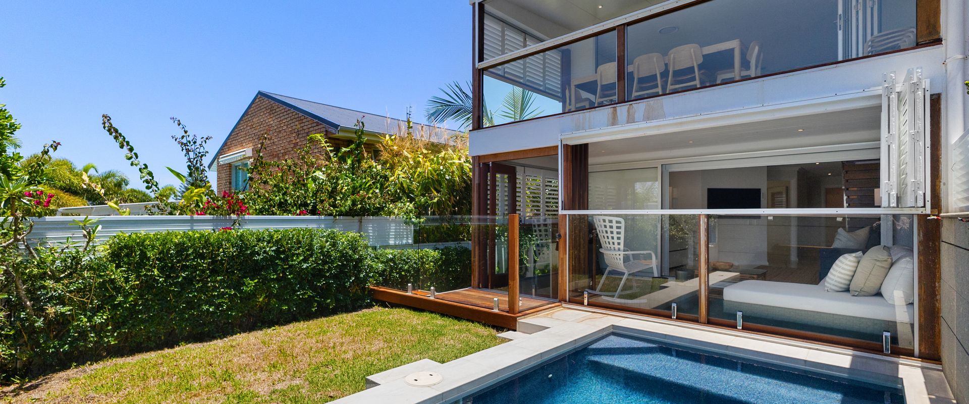 2 Allure, 20 Belmore Tce – Stylish Coastal Retreat