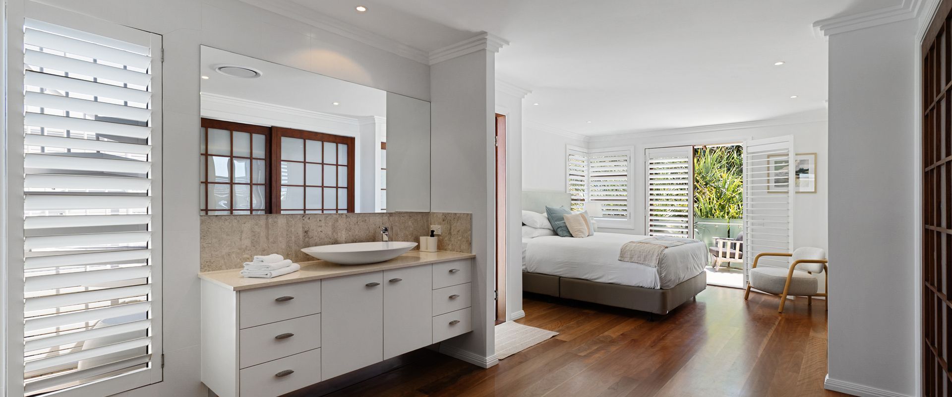 2 Allure, 20 Belmore Tce – Stylish Coastal Retreat