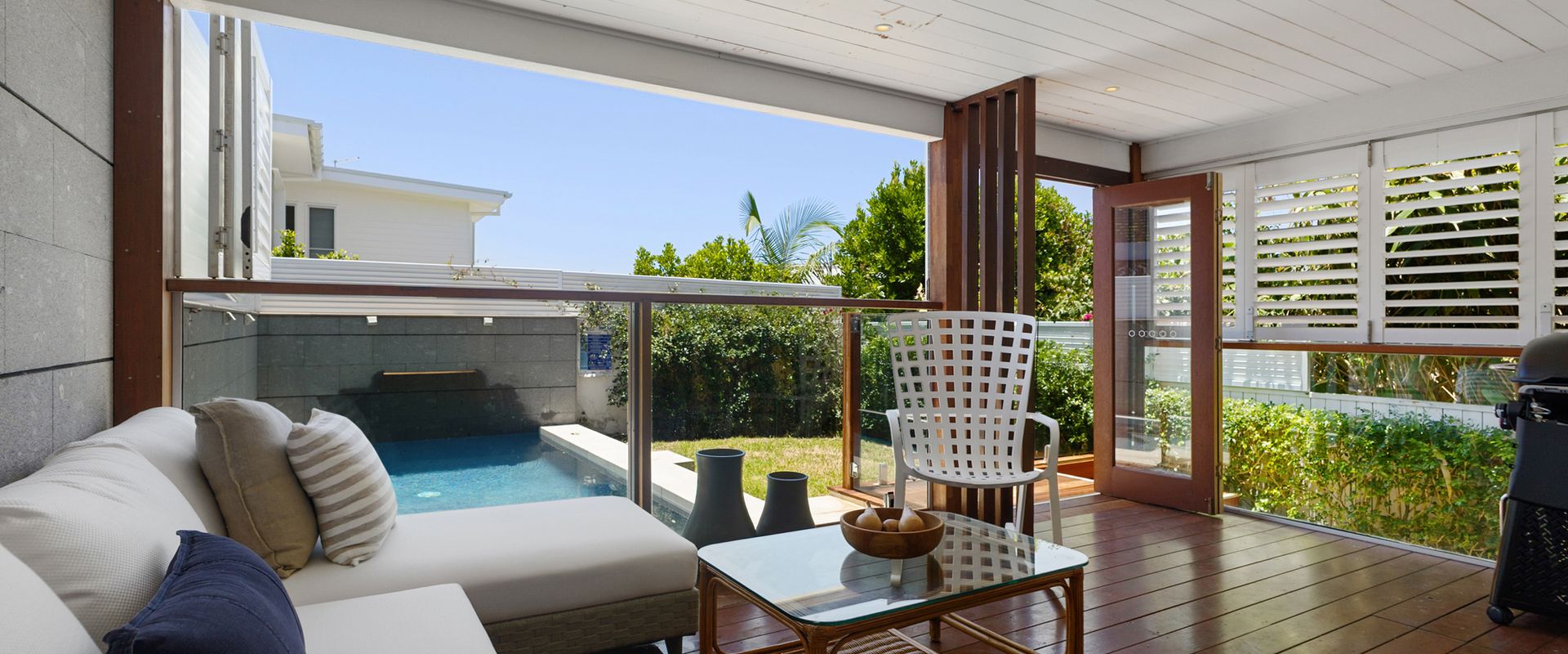 2 Allure, 20 Belmore Tce – Stylish Coastal Retreat