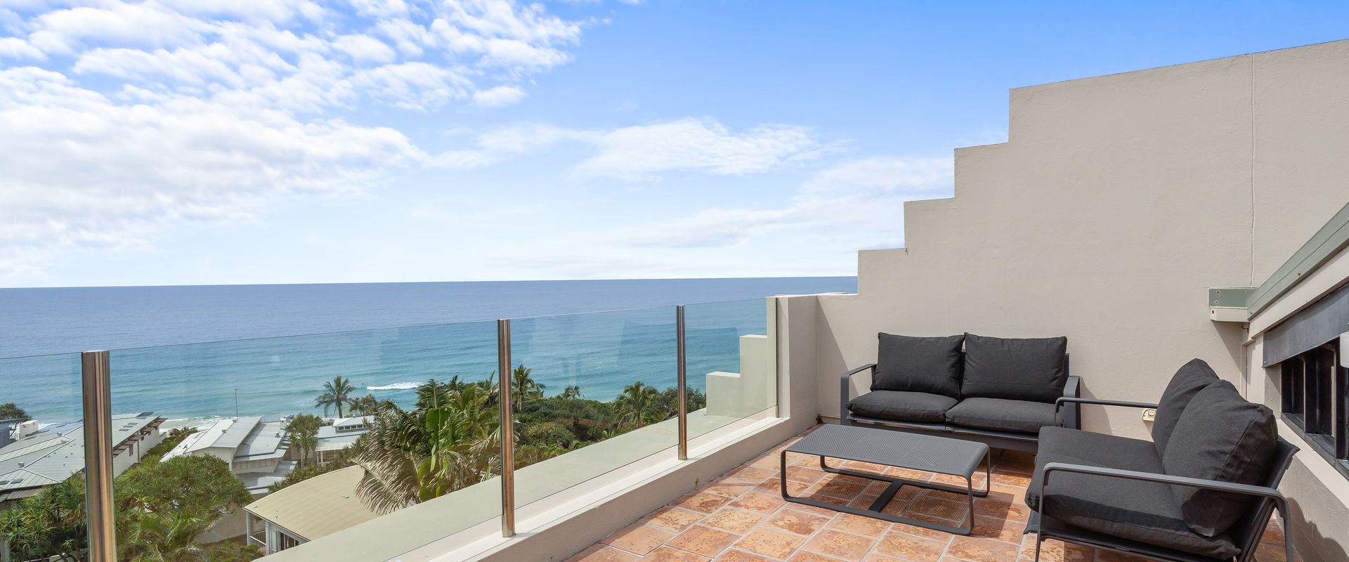 7 Pacific Villas – Breathtaking Ocean Views