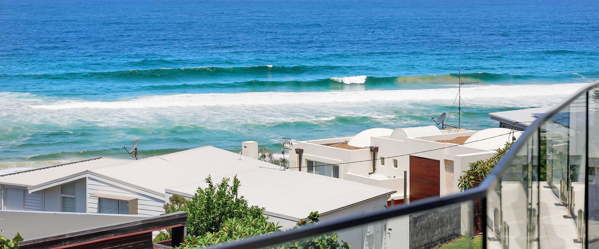 2 On The Park – Prime Location with Breathtaking Ocean Views