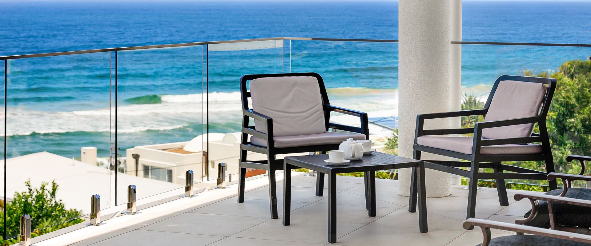 2 On The Park – Prime Location with Breathtaking Ocean Views