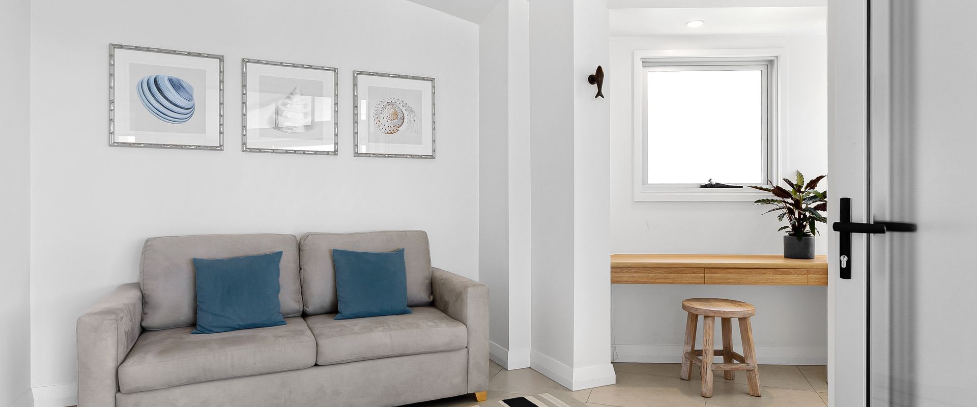 2 On The Park – Prime Location with Breathtaking Ocean Views