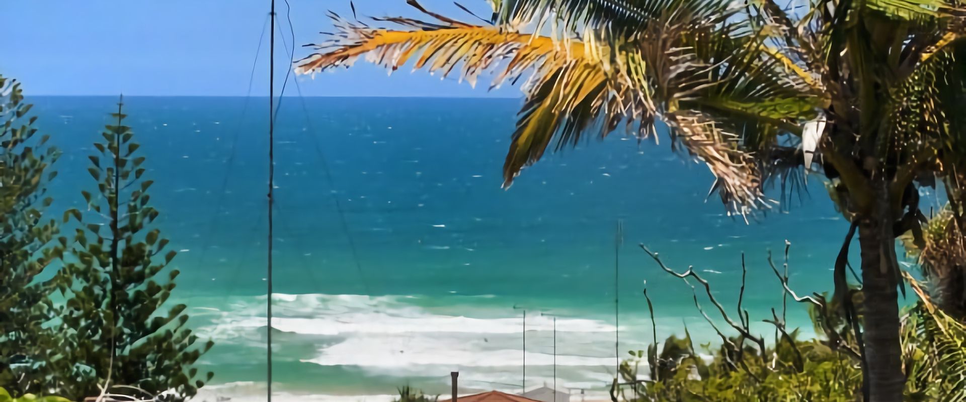 3 Hilltop Villas – White Water Views from the Heart of Sunshine