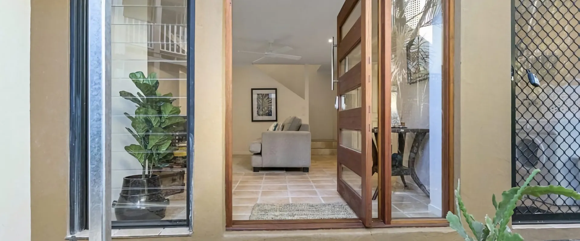 2 Ten Corona St – Secluded Sunshine Beach Duplex with Private Pool
