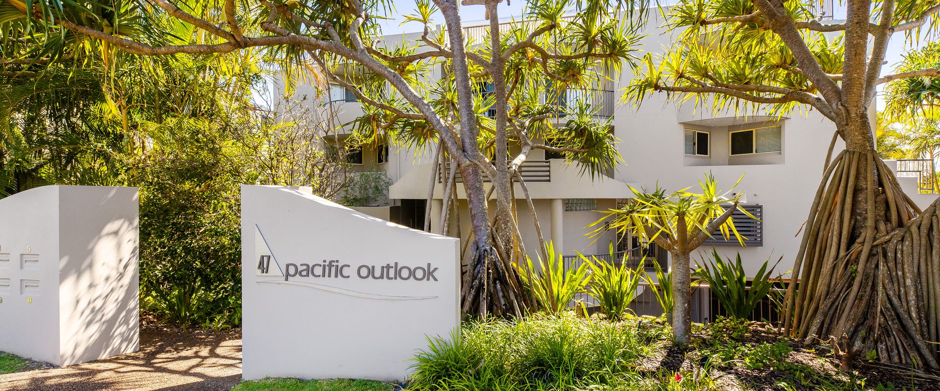 5 Pacific Outlook – Ocean View Apartment in Sunshine Beach