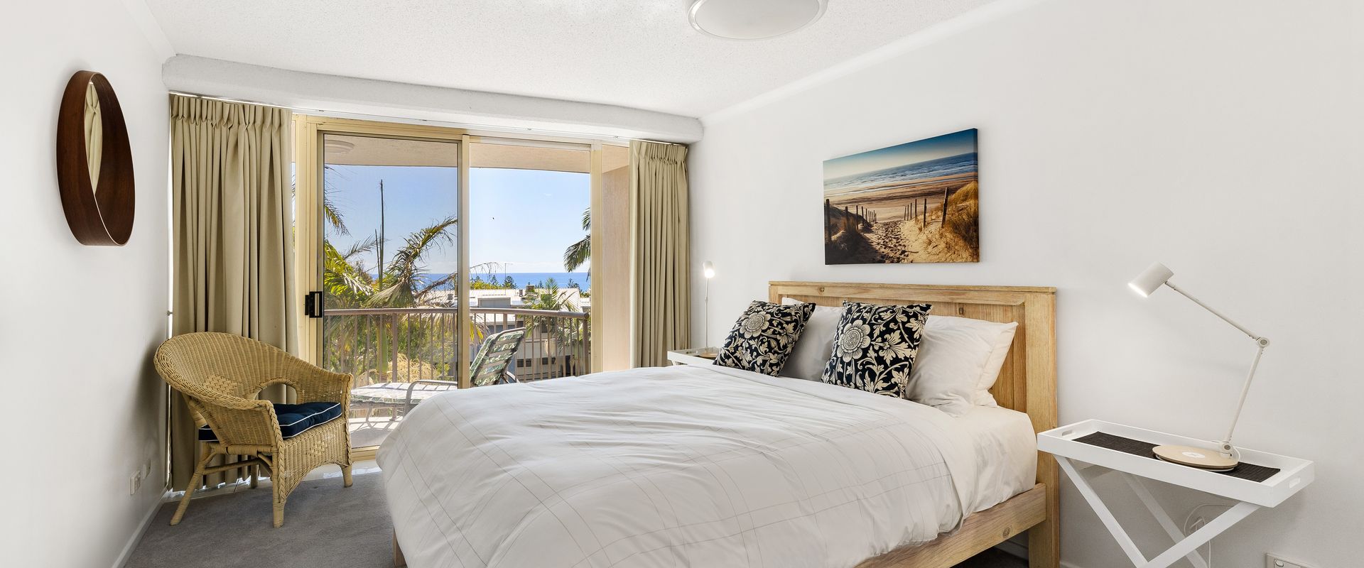5 Pacific Outlook – Ocean View Apartment in Sunshine Beach