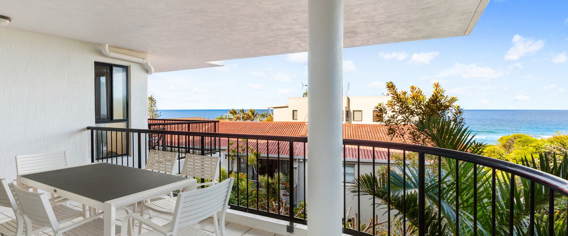 4 Domani – Large Townhouse with Ocean Views