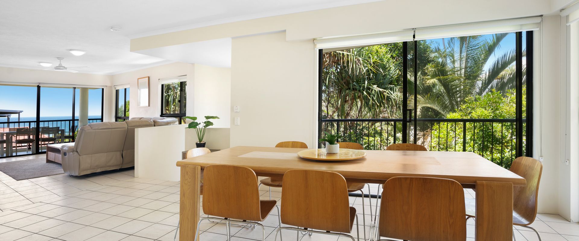 4 Domani – Large Townhouse with Ocean Views