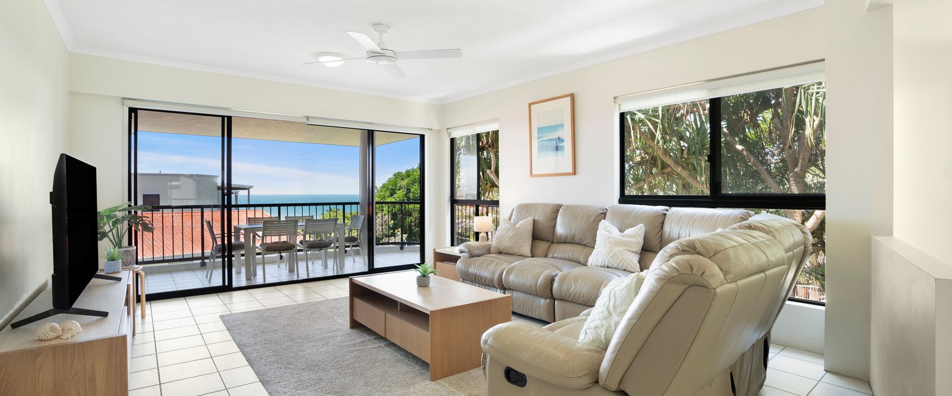 4 Domani – Large Townhouse with Ocean Views