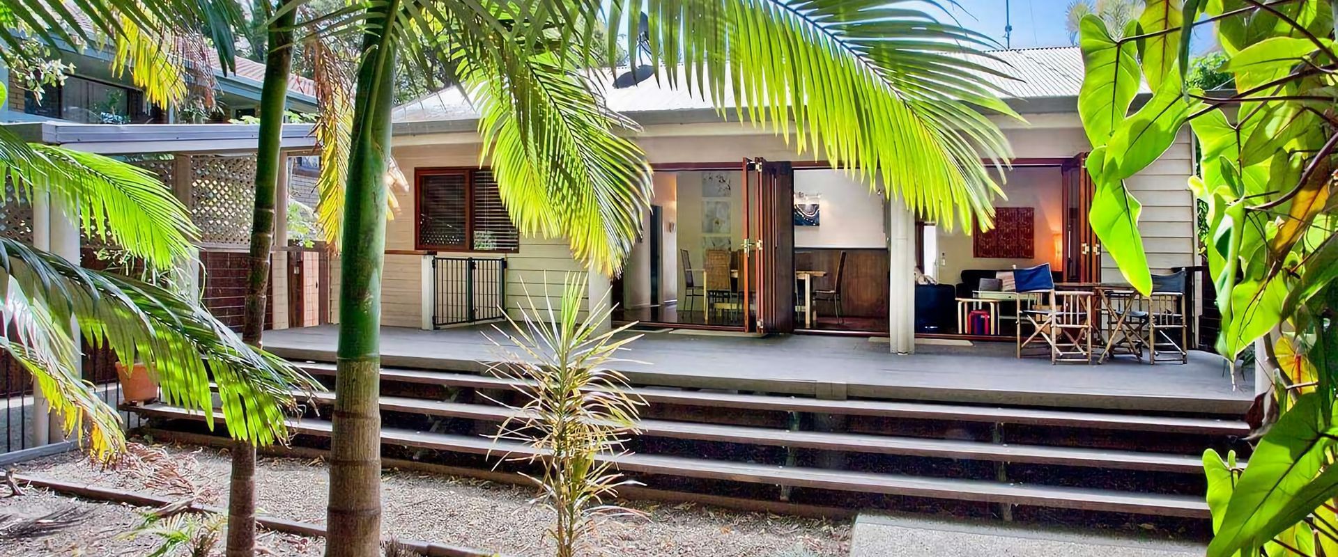 7 Depper – Cosy Beach House in Central Sunshine Beach