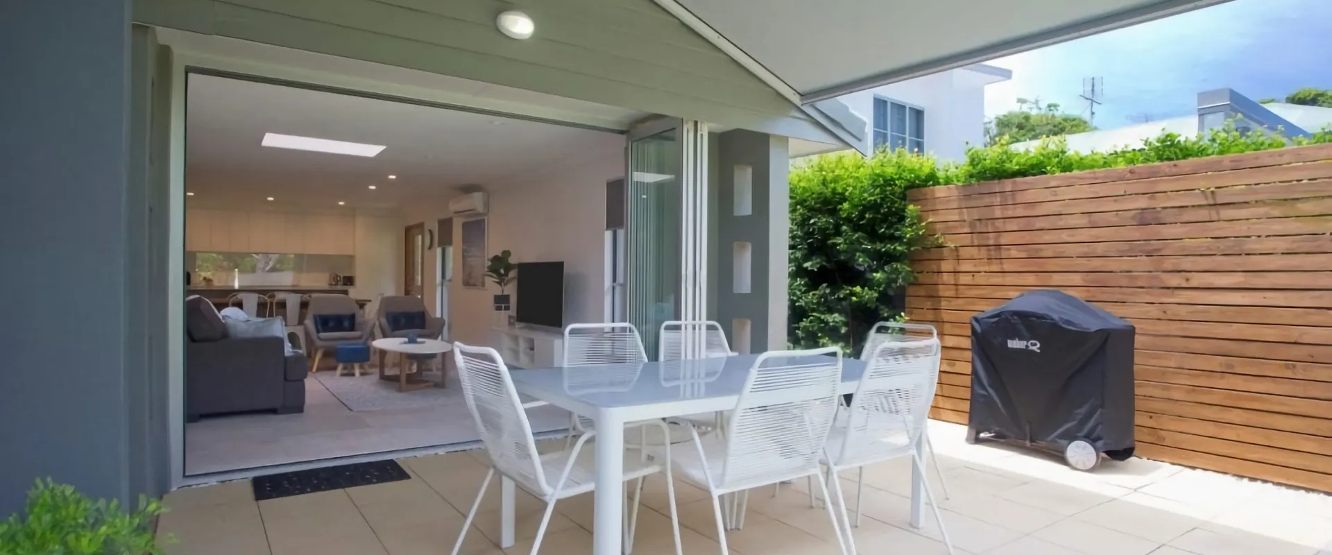 15 Depper St – Charming Beach Side Home in Lovely Location