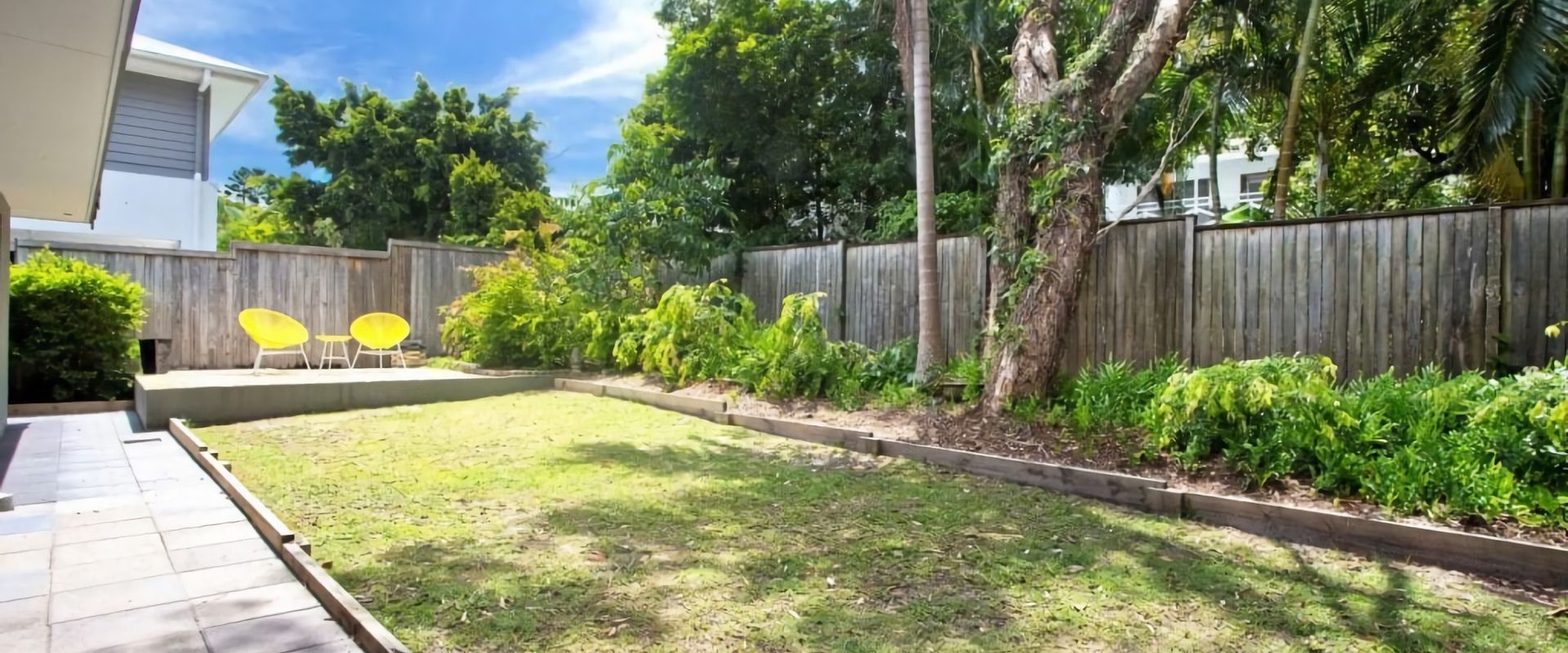 15 Depper St – Charming Beach Side Home in Lovely Location