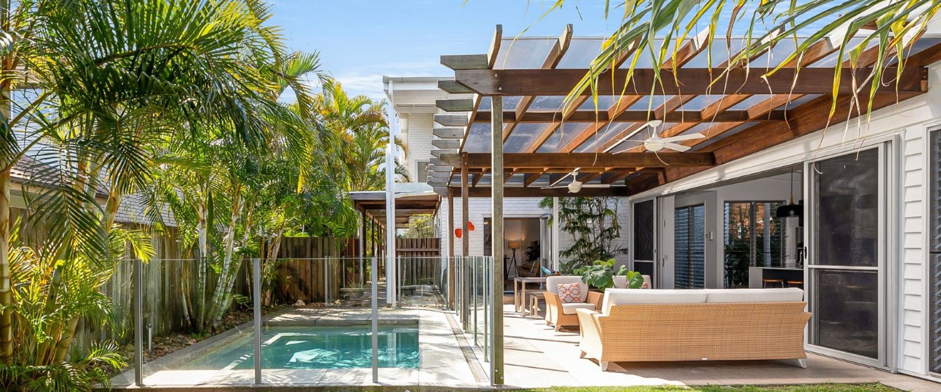 12 Elanda St – Luxurious Beachside Living