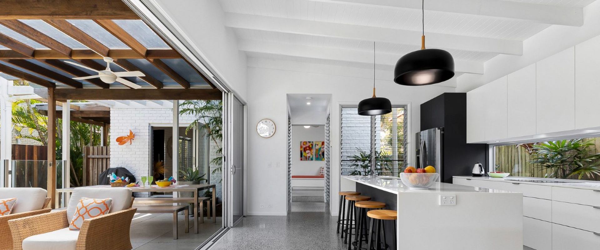 12 Elanda St – Luxurious Beachside Living