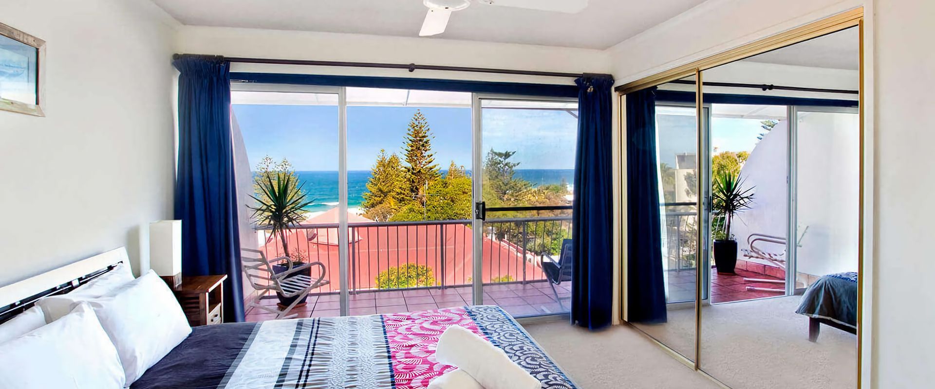 12 Cascades – Top Floor Apartment In Prime Position