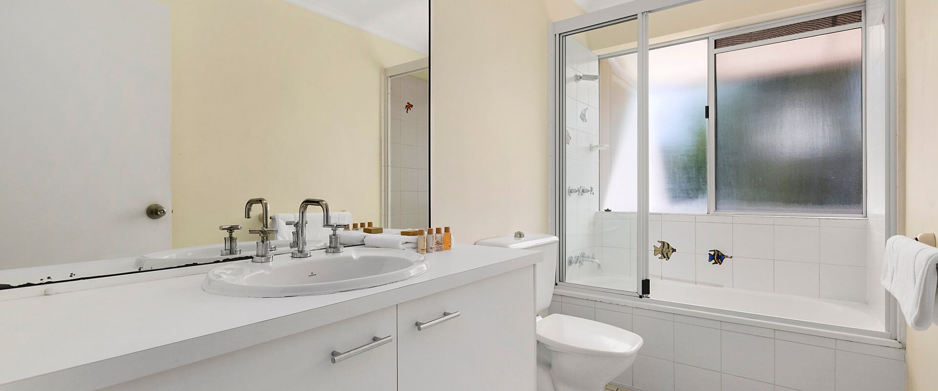12 Cascades – Top Floor Apartment In Prime Position