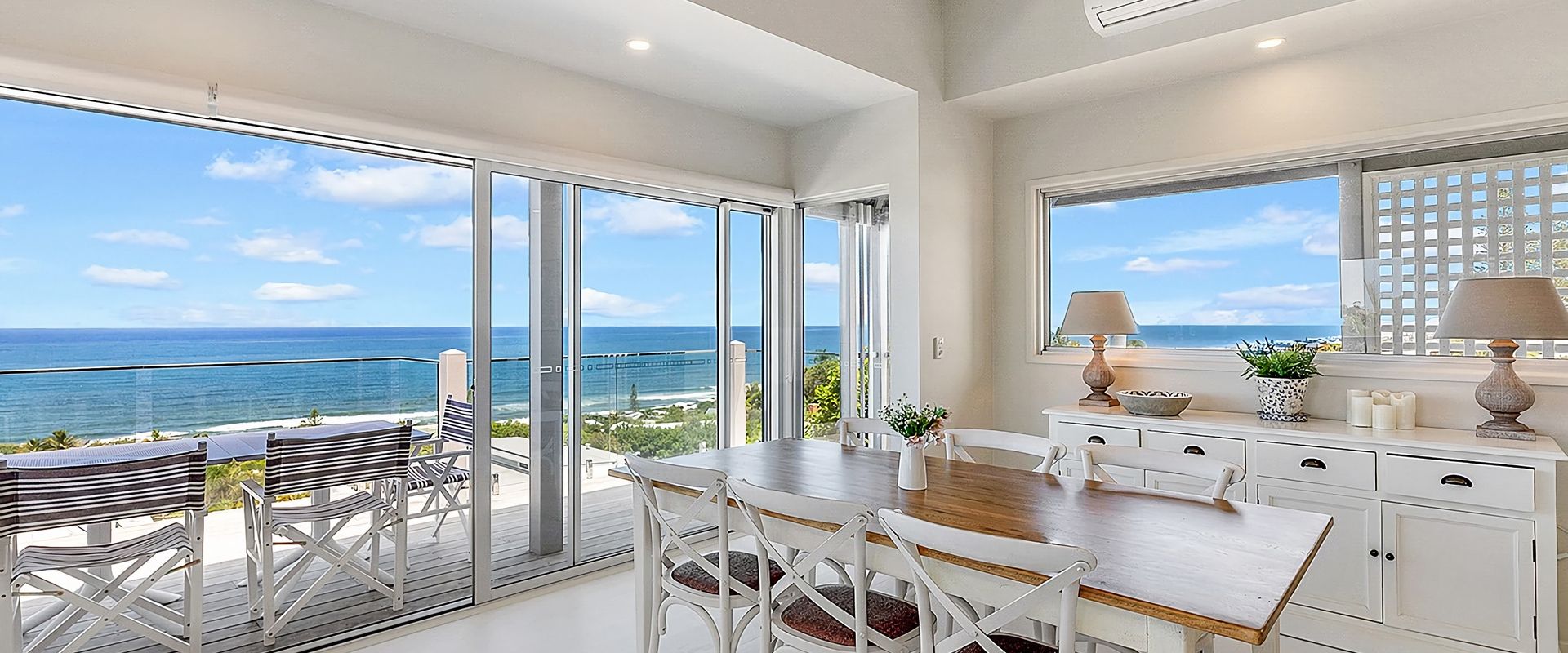 10 Enterprise St – Prestigious Home with Breathtaking Views