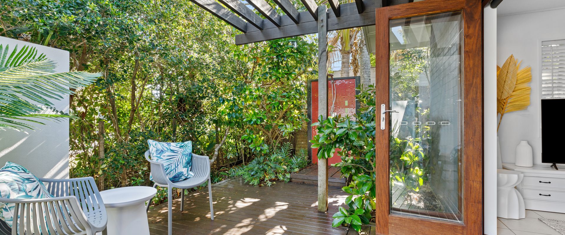 Seagrass – Pacific Ave – Tranquil Beautifully Styled Home