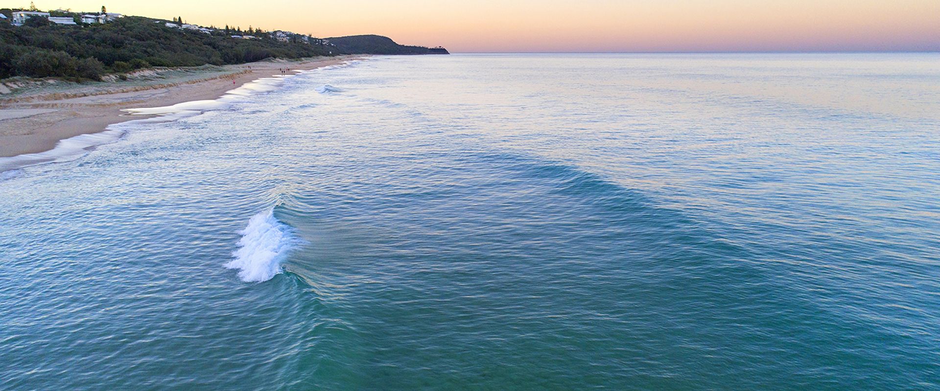 Duke St Convenience at your doorstep! Beach living