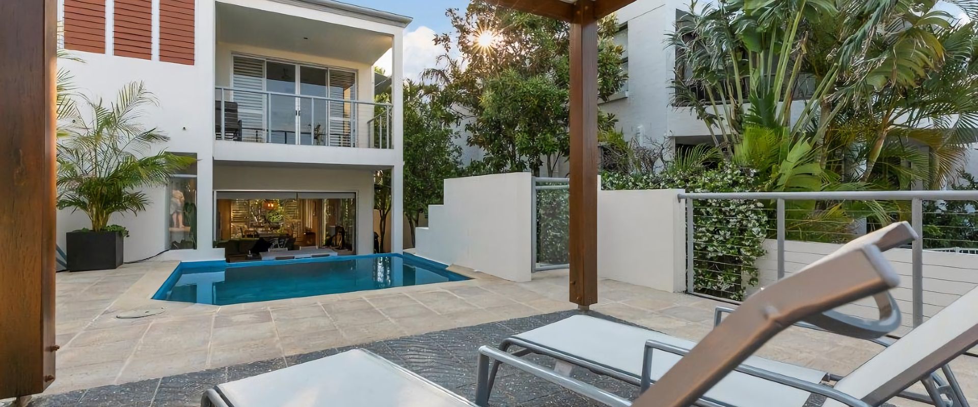 2 Elouera – Private Duplex with Views and Pool