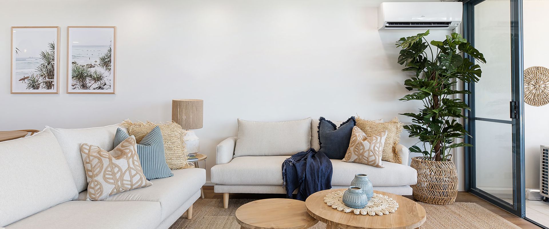 2 Park Cres Modern & Stylish 2 bedroom apartment Close to Beach and Restaurants