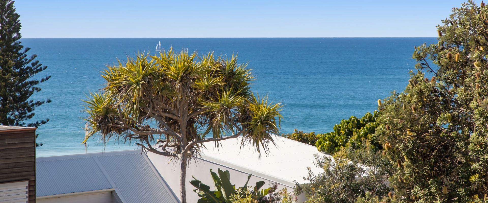 2 Park Cres Modern & Stylish 2 bedroom apartment Close to Beach and Restaurants