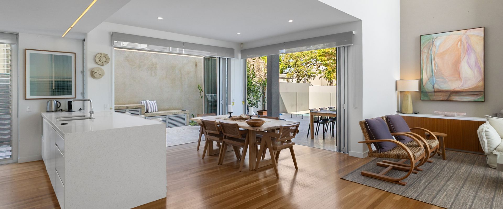 1 Anna – Superbly Stylish Luxury Townhouse