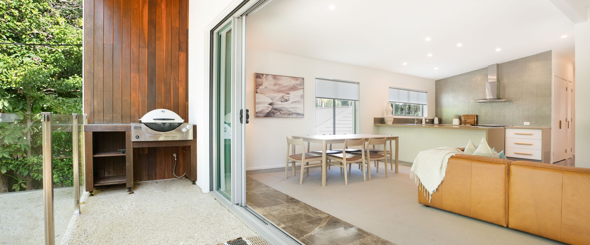 9 Depper Street – Large Residence Entire 6 Bed House