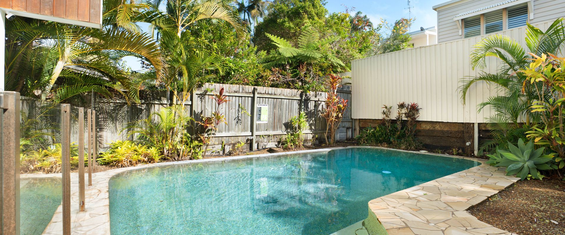9 Depper St 3Br- Lower Level Only