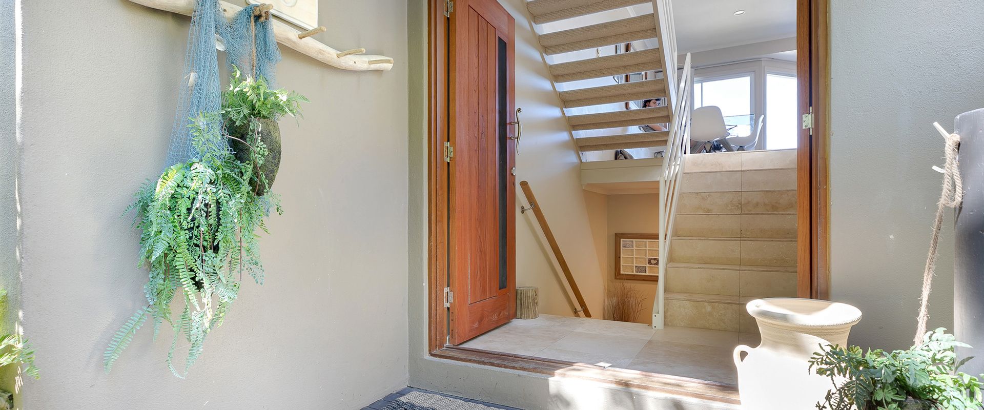 9 Andari – Fantastic Holiday Apartment in Sunshine Beach – Stunning Views, Opposite Beach Access