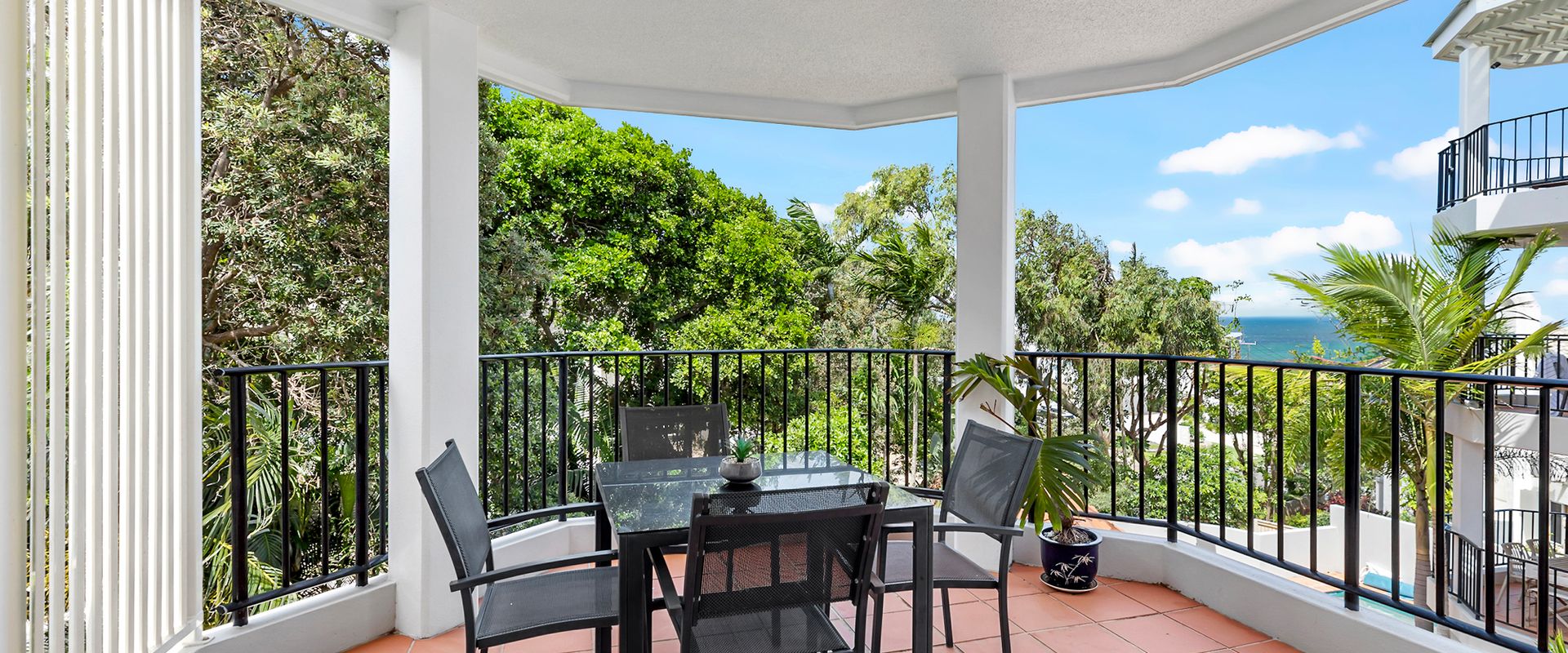 6 Parkshores Sunshine Location Location Location