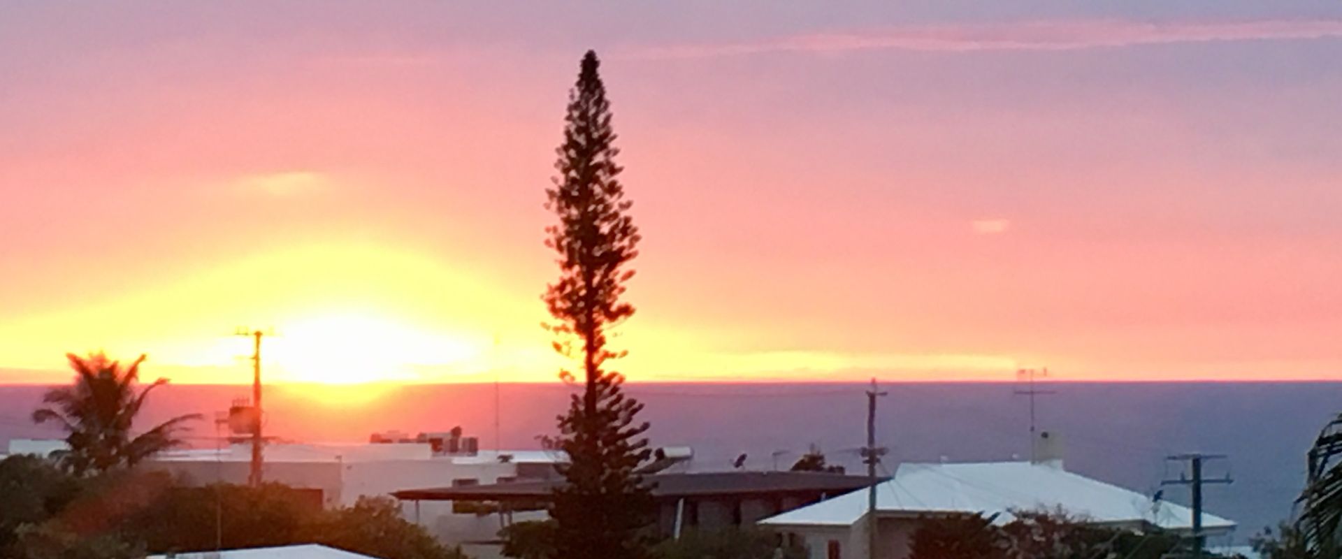 24 Seaview Terrace – Beachside Oasis with Pool