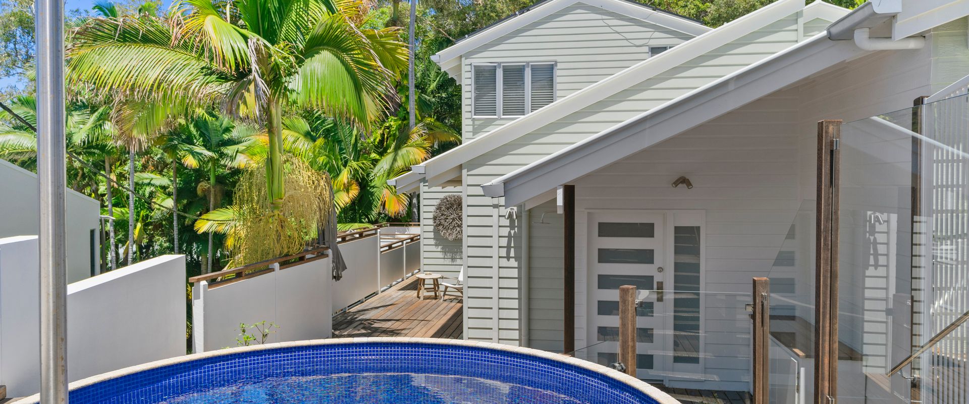 24 Seaview Terrace – Beachside Oasis with Pool