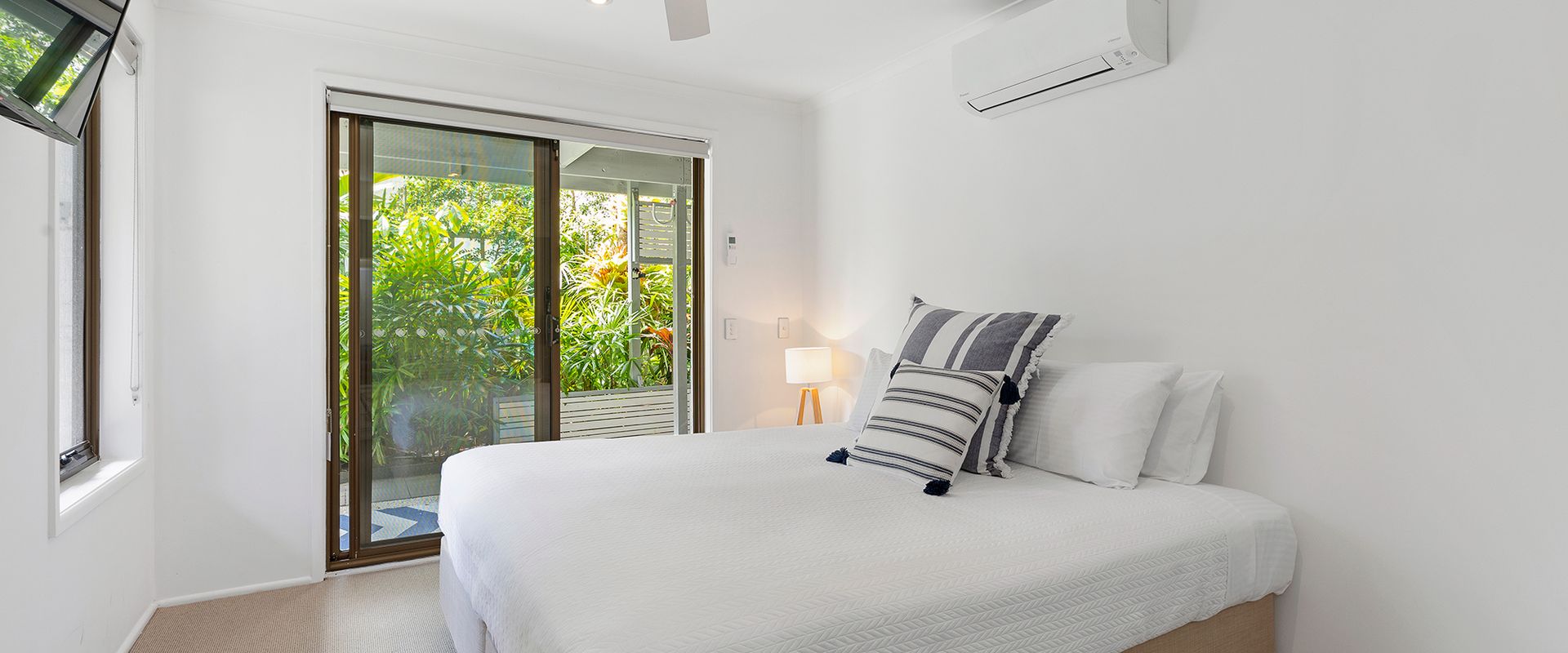 1 Hillridge, 6 Ferguson St – Coastal Retreat