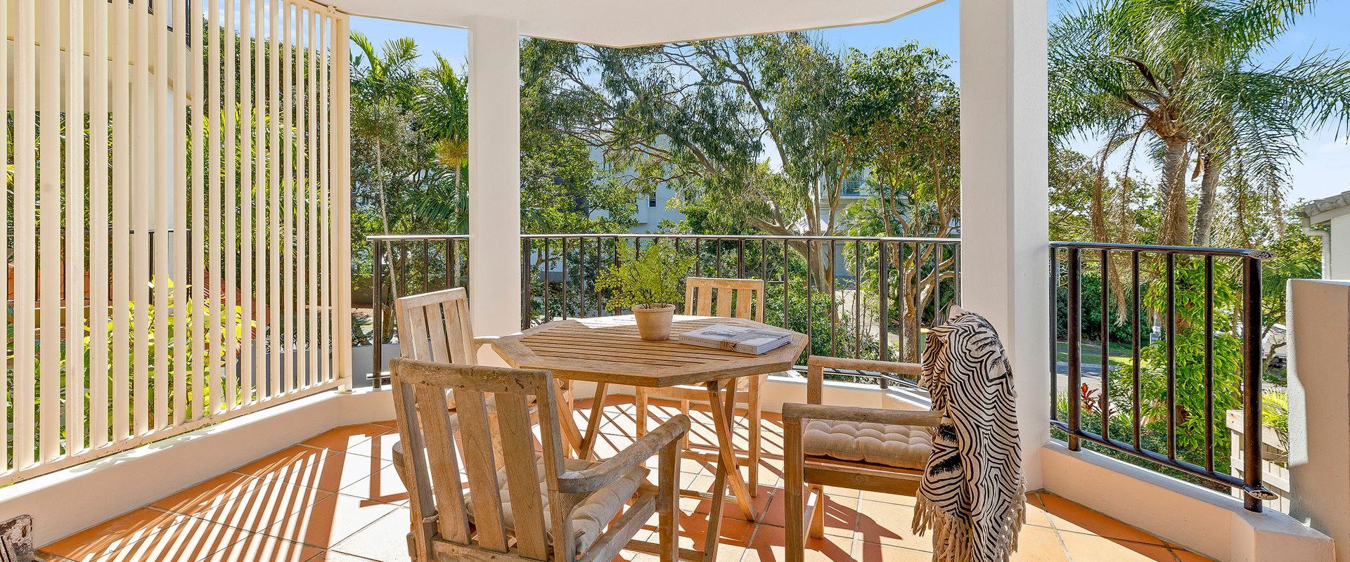 4 Parkshores – Coastal Retreat with Private Outdoor Spaces and Close to Beach